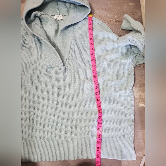 Aerie Soft Waffle Knit Oversized Hooded V Neck Pullover. Light Green. M. - Picture 3 of 11